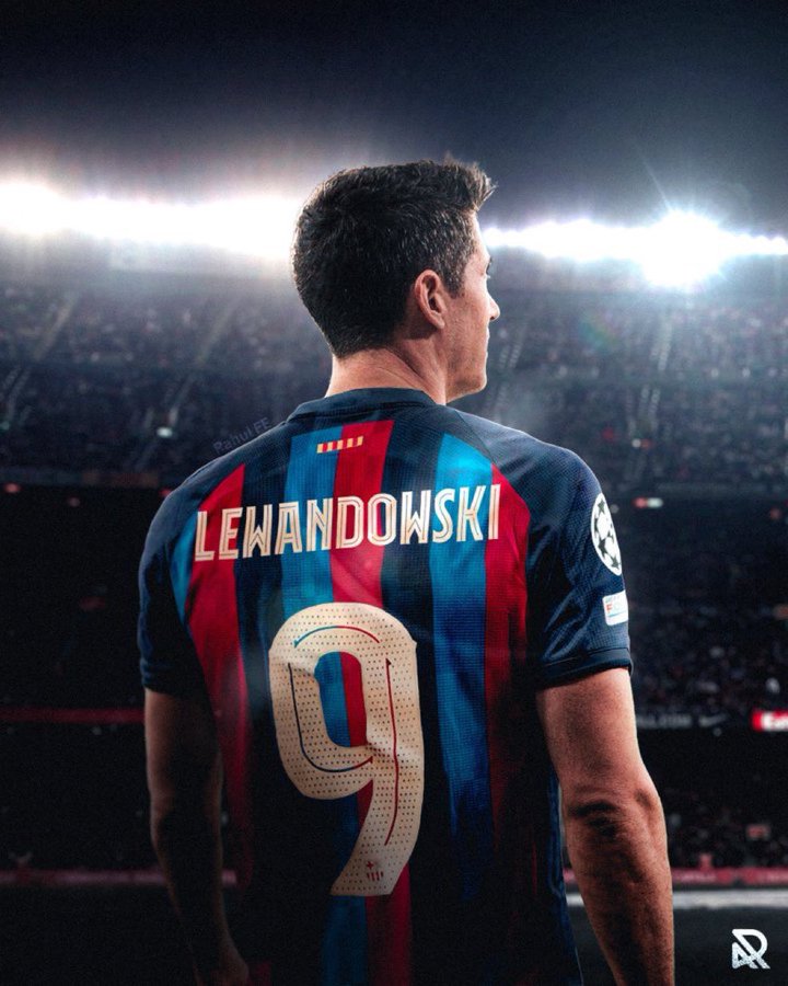 Read more about the article FC Barcelona nie może zarejestrować Lewandowskiego