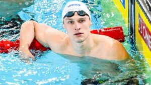 Read more about the article <strong>MŚ w pływaniu. Brązowy medal Kacpra Stokowskiego na 50 m st. grzbietowym</strong>